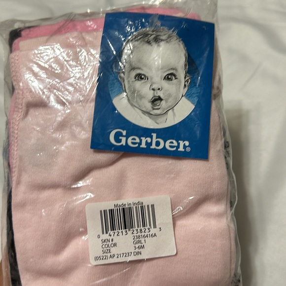 FINAL SALE!⭐️NWT Gerber Baby-Girls Multi-pack Active Pants Set (3-6 months)👶🏽👶🏼💖 - Picture 3 of 6